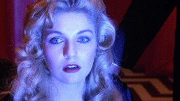Twin Peaks: Vatro hodaj sa mnom