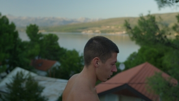 Filmske večeri u Močvari: Trojac bez kormilara